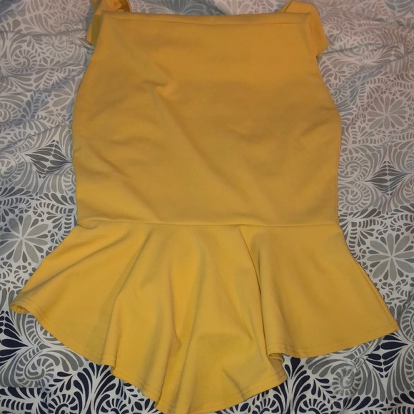 BooHoo Off The Shoulder Ruffle Hem Midi Dress - Picture 4 of 4